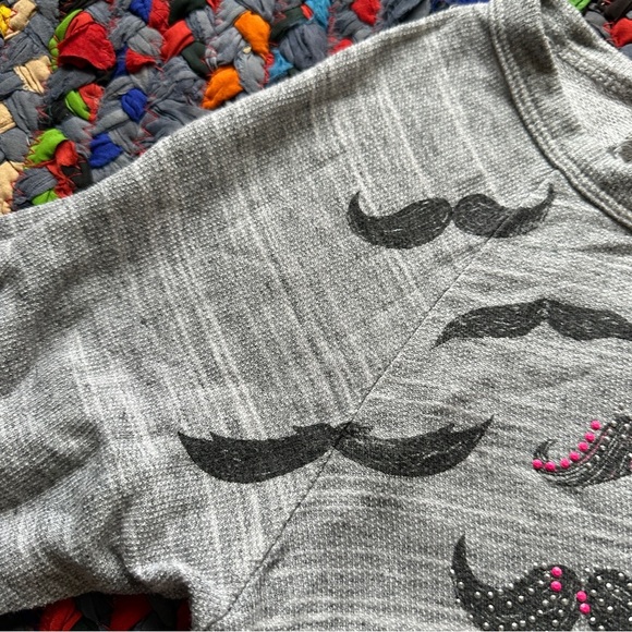 Y2K Wet Seal Gray Mustache Knit Shirt Raglan Sleeve Juniors Size XS 2010s Casual - Picture 5 of 16